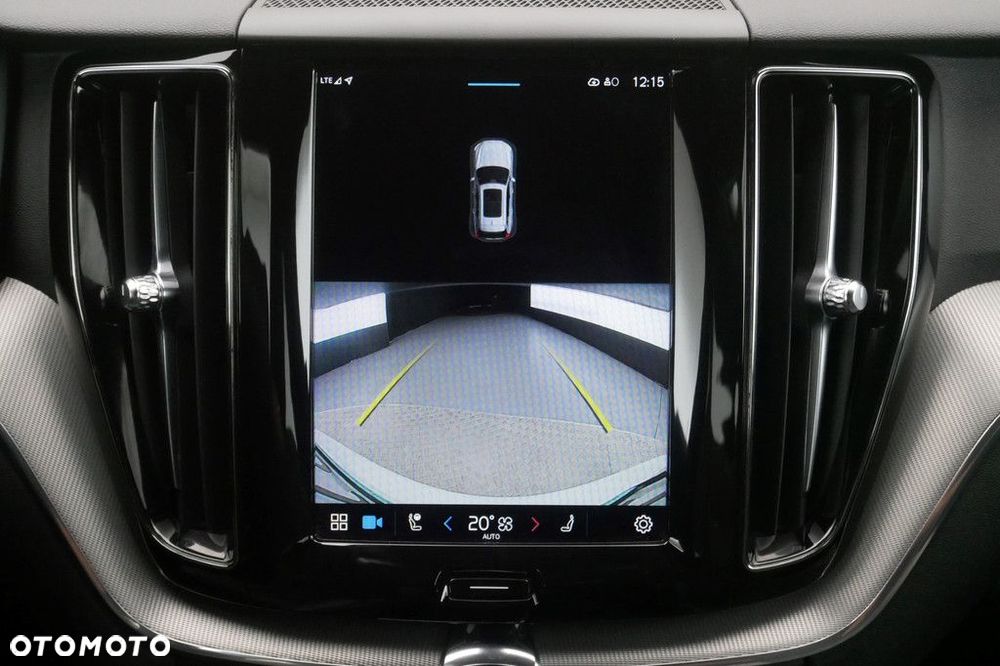 Volvo XC 60 - 22