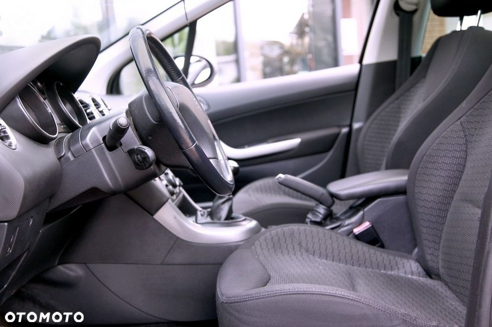 Peugeot 308 1.6 THP Active - 13