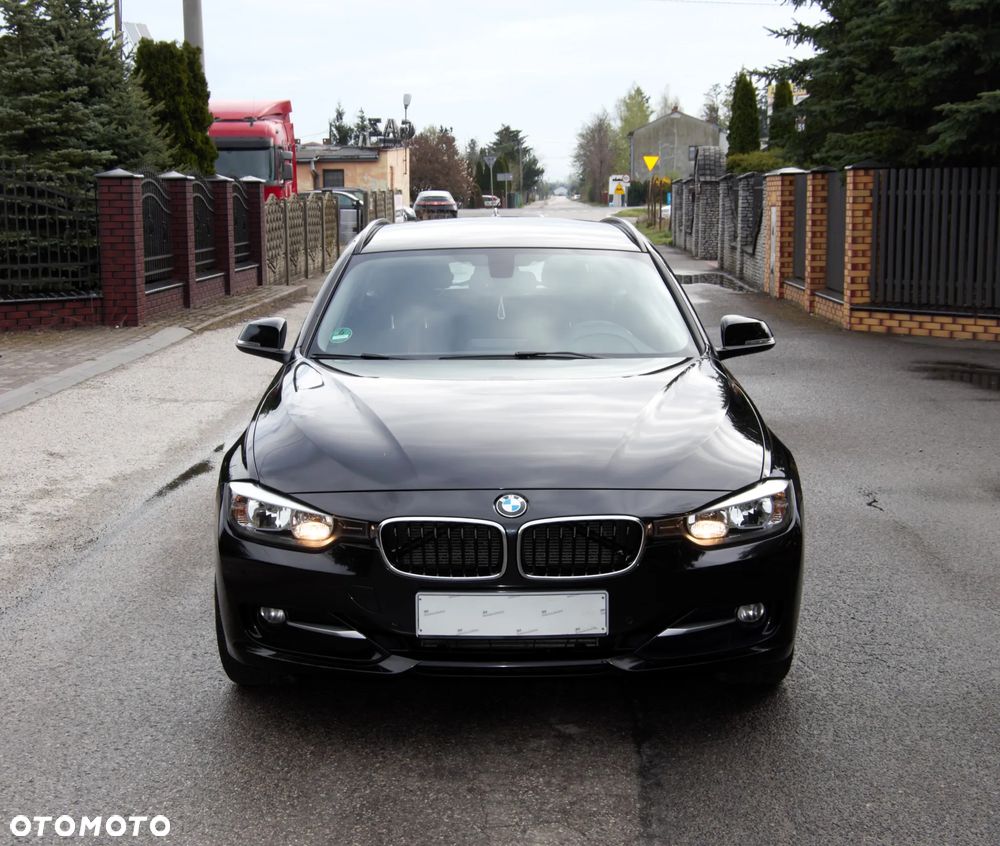 BMW Seria 3 316i Sport Line - 16