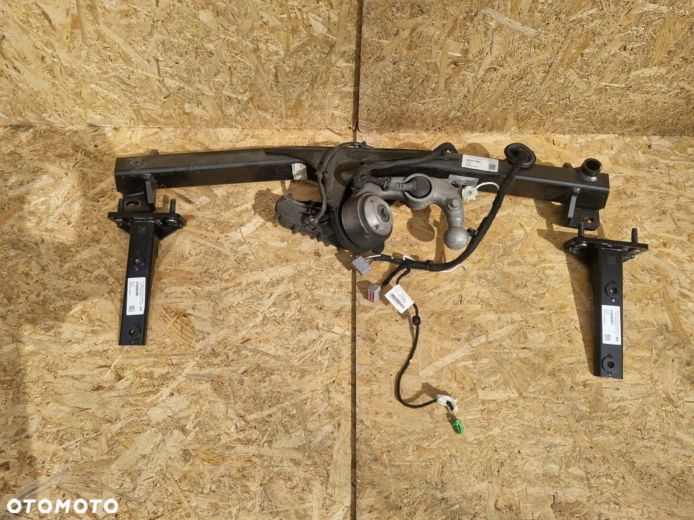 VOLVO XC40 C40 HAK HOLOWNICZY 32351483 - 1