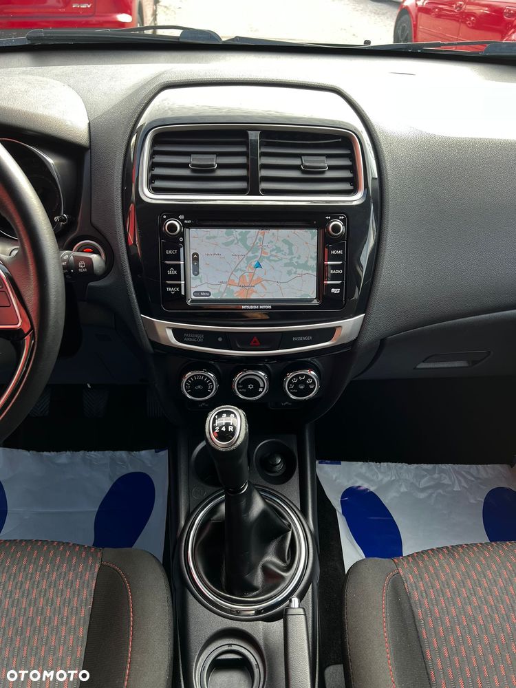 Mitsubishi ASX 1.6 Intense Plus Navi Blue Edition - 19