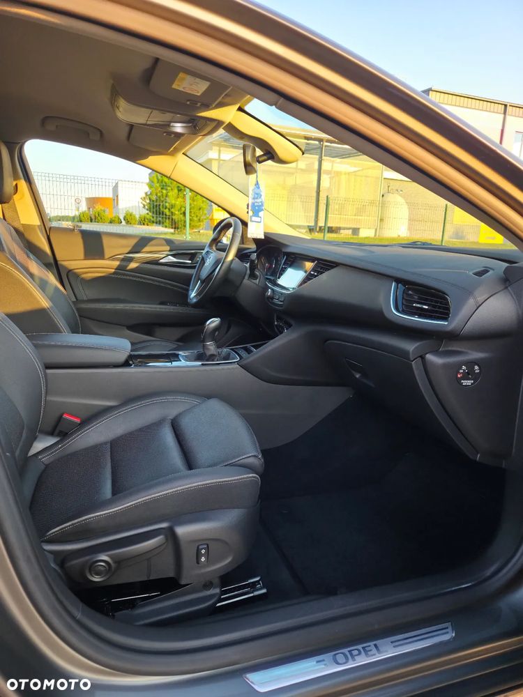 Opel Insignia Grand Sp 1.5 ECOTEC Direct InjectionTurbo Business Innovation - 29
