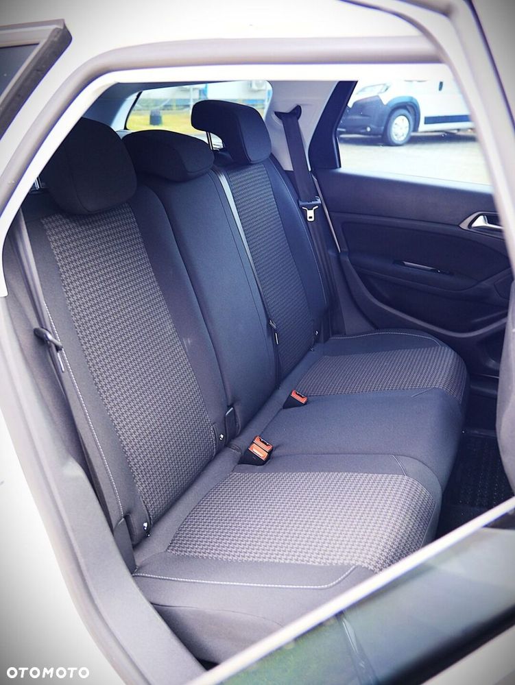 Peugeot 308 - 14