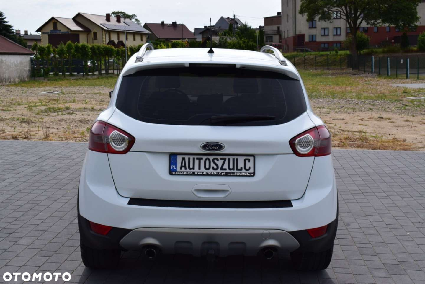 Ford Kuga - 8