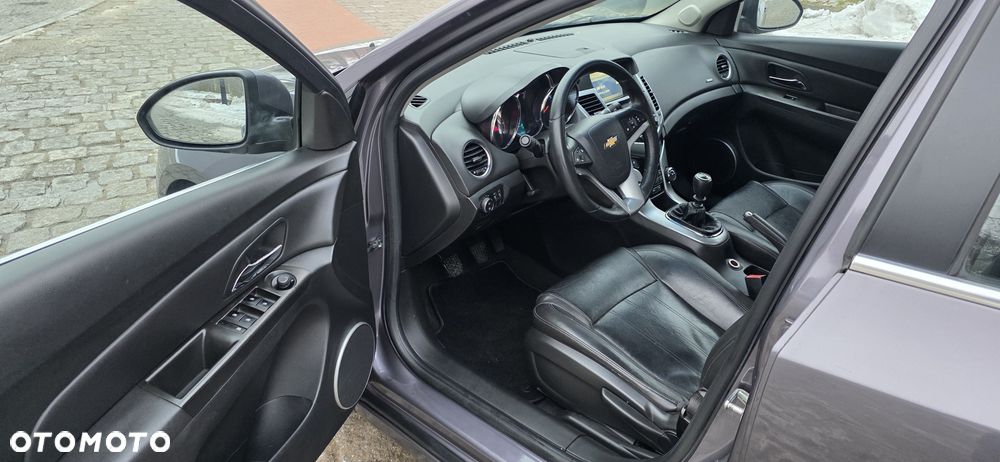 Chevrolet Cruze 1.8 LT+ - 14