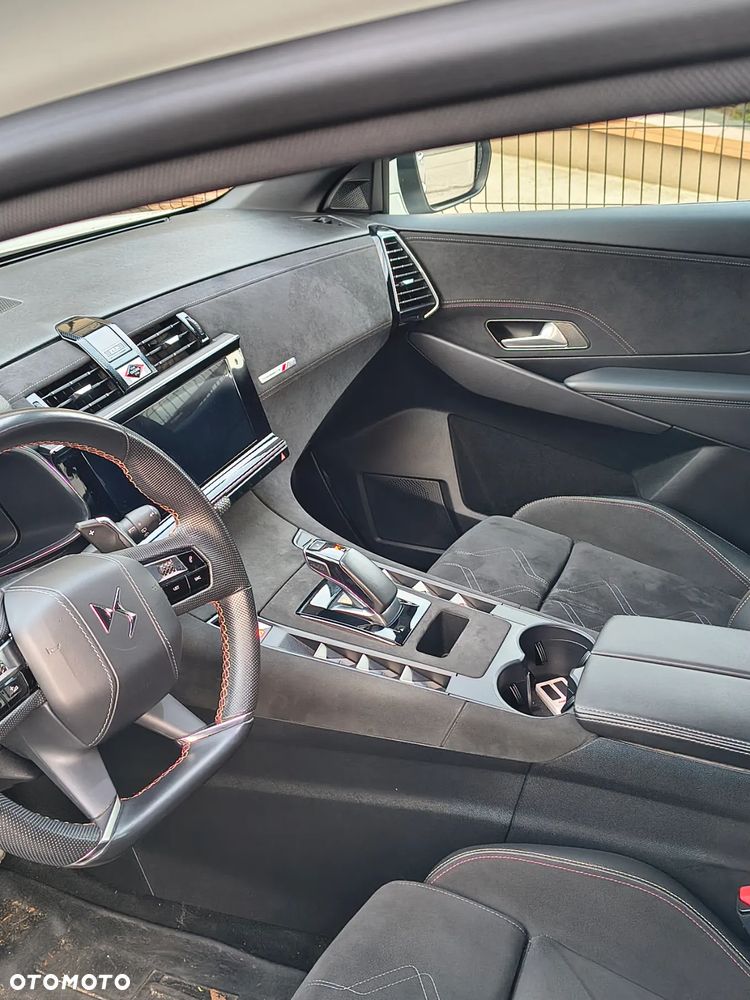 DS Automobiles DS 7 Crossback 1.6 E-Tense Performance Line + - 15