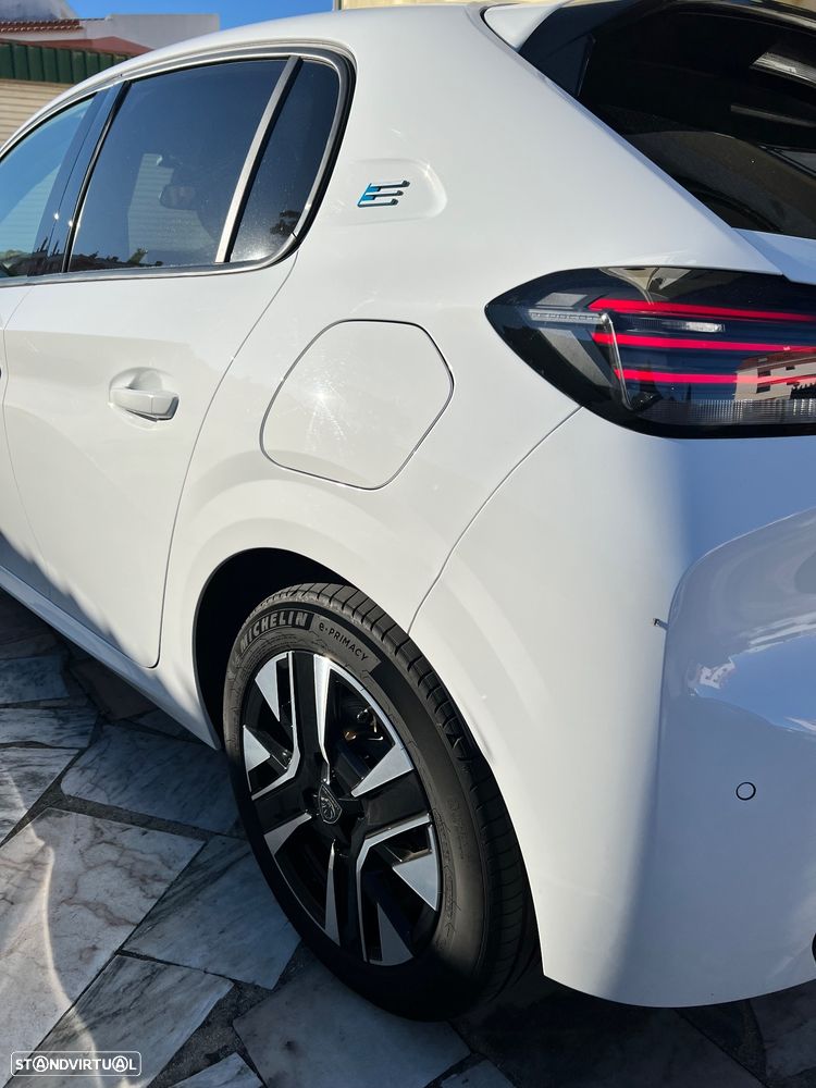 Peugeot e-208 51 kWh Allure - 5