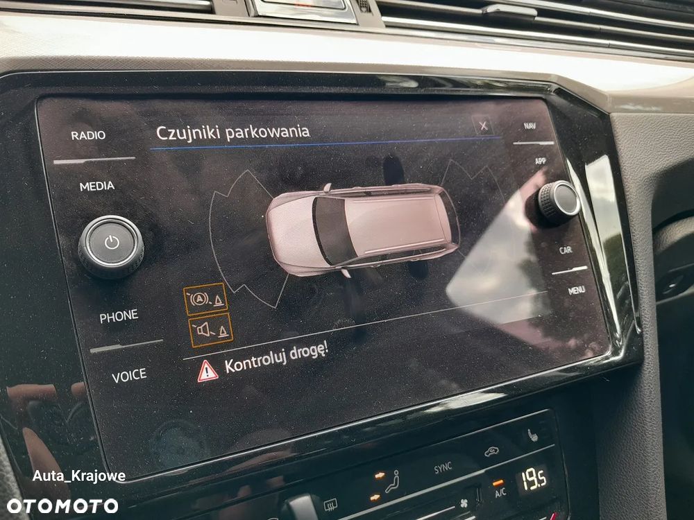 Volkswagen Passat 2.0 TDI EVO Business DSG - 23