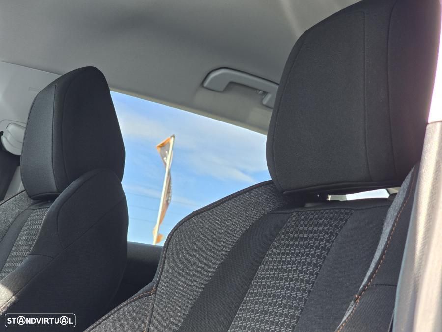 Peugeot 3008 1.5 BlueHDi Active - 14
