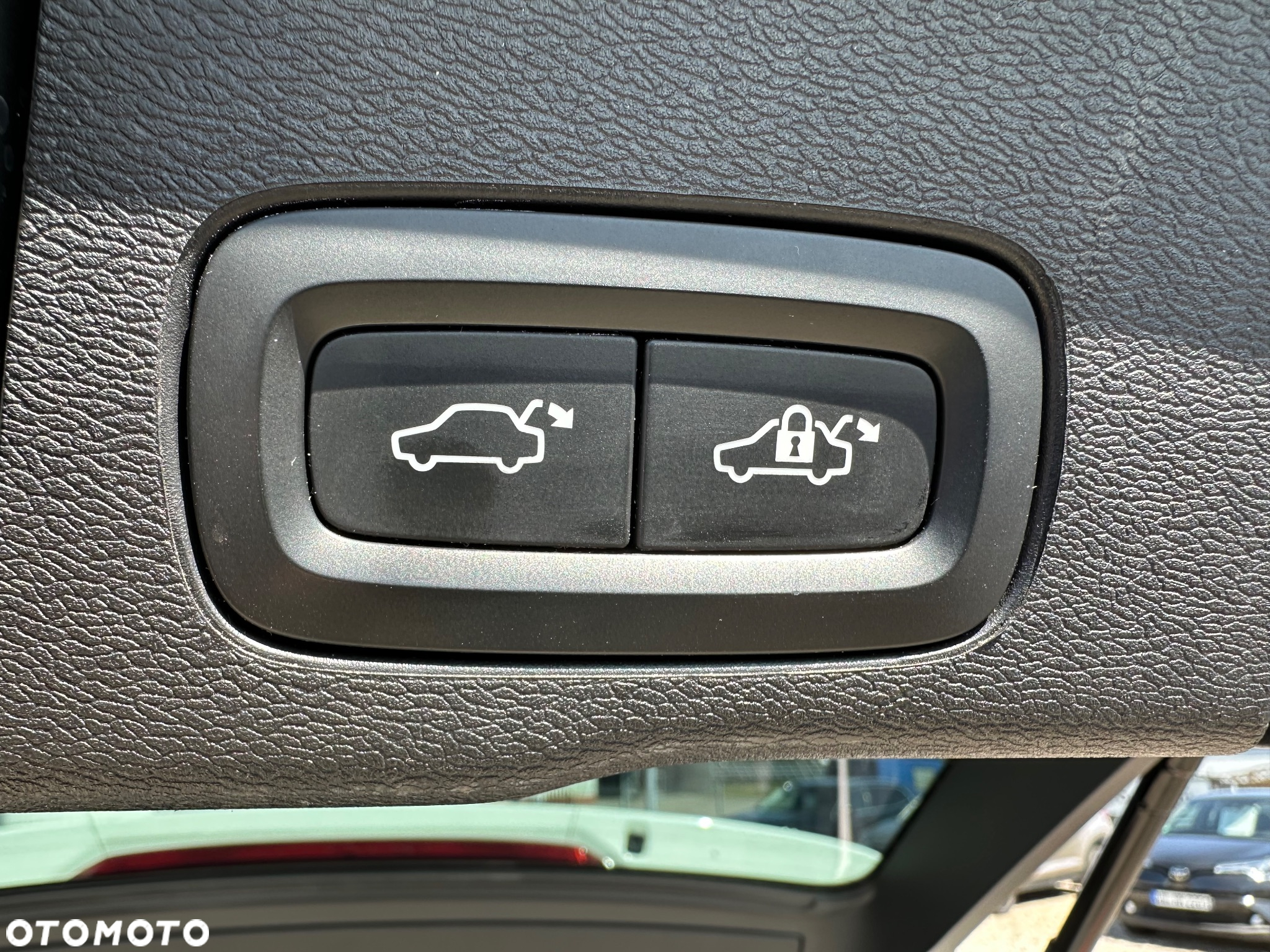 Volvo XC 60 D4 AWD Geartronic Momentum - 18