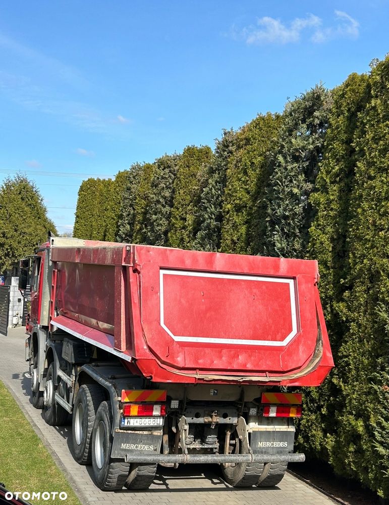Mercedes-Benz Actros - 9