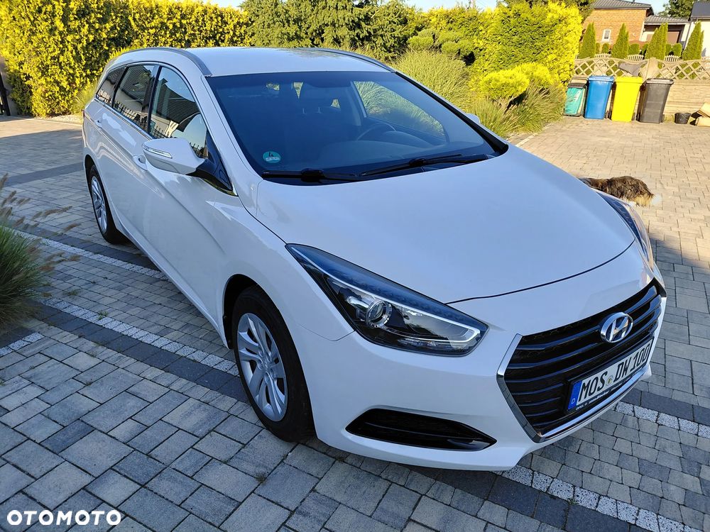 Hyundai i40 Kombi 1.6 Trend - 15
