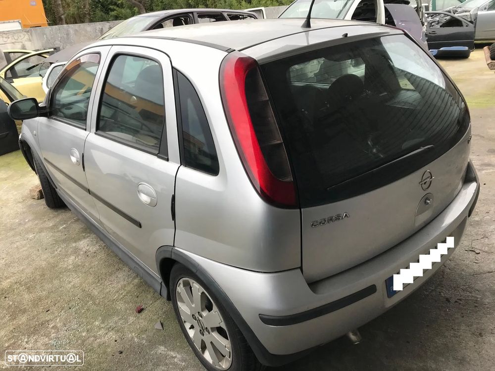 Opel Corsa C 1.3 CDTi 5P 2003 - Para Peças - 6