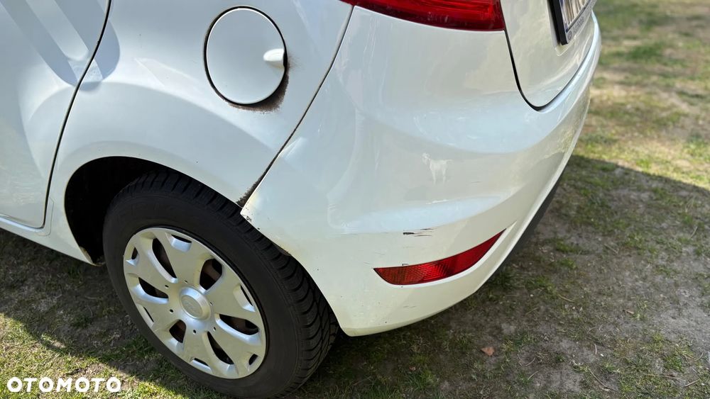 Ford Fiesta - 8