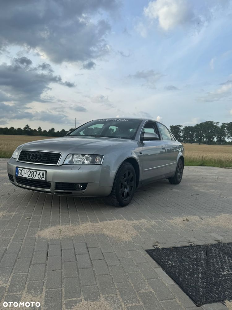 Audi A4 Limousine - 2