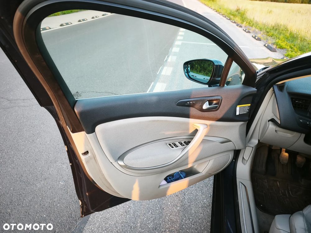 Citroën C5 2.0 HDi Exclusive - 31