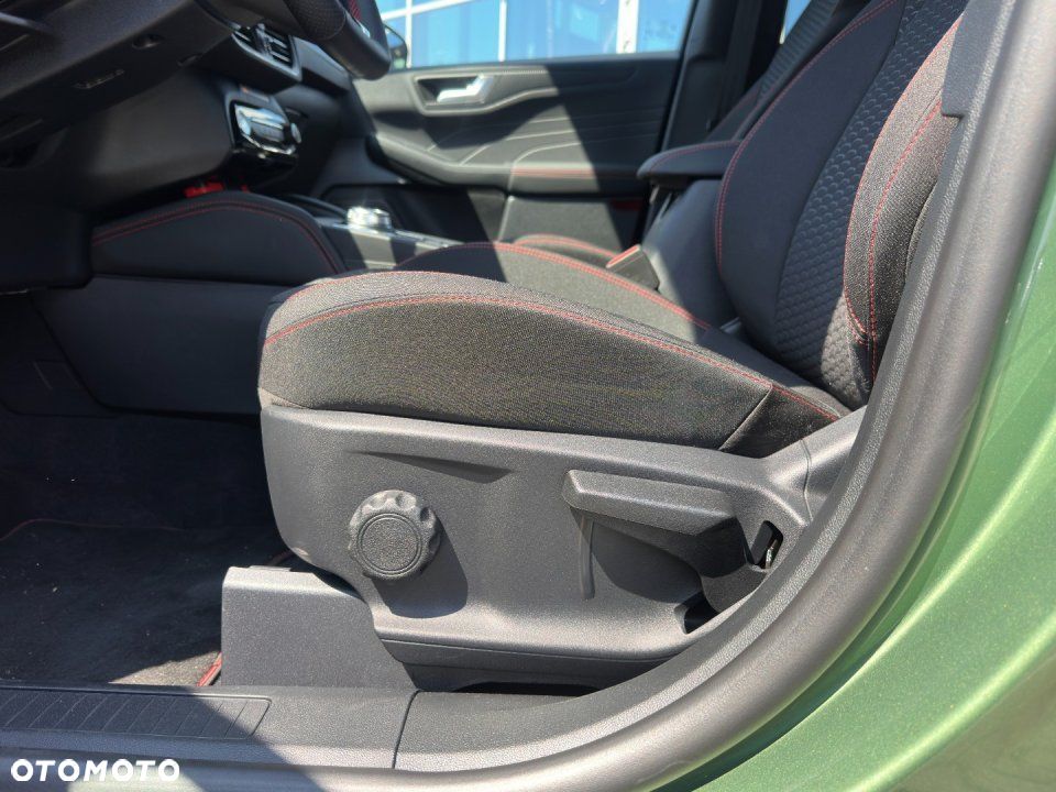 Ford Kuga - 14