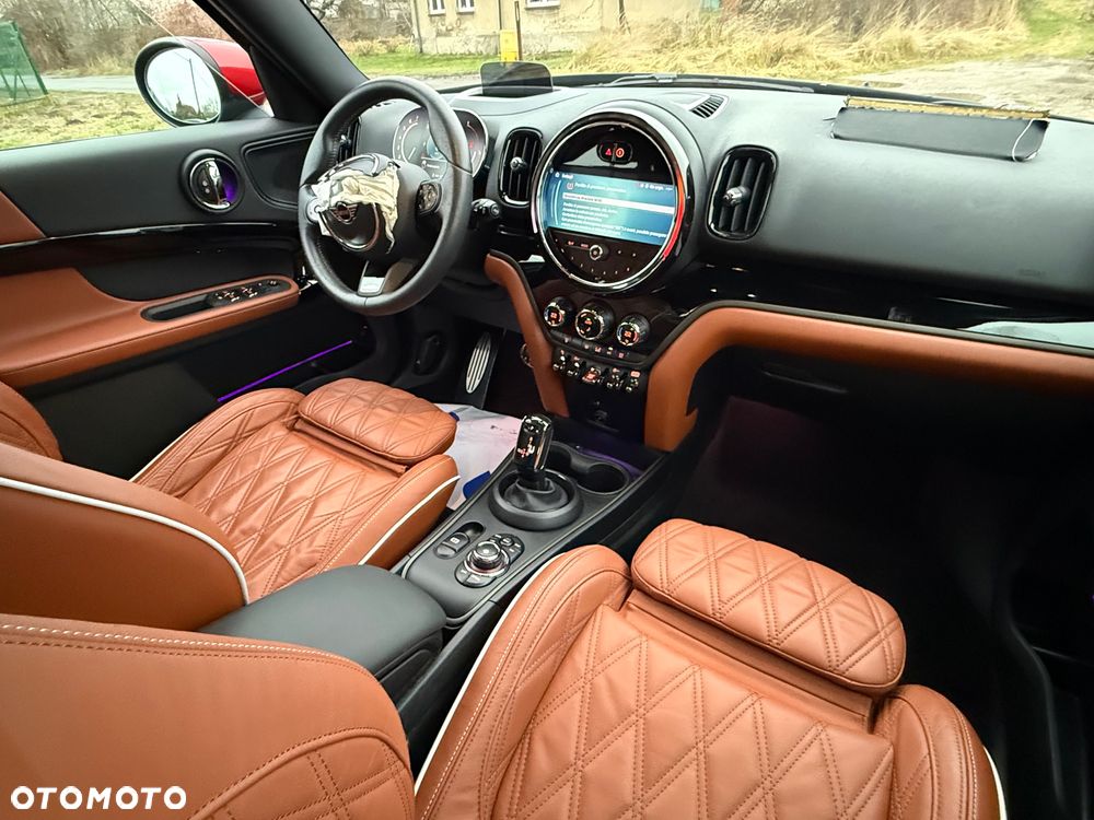 MINI John Cooper Works ALL4 sport - 22