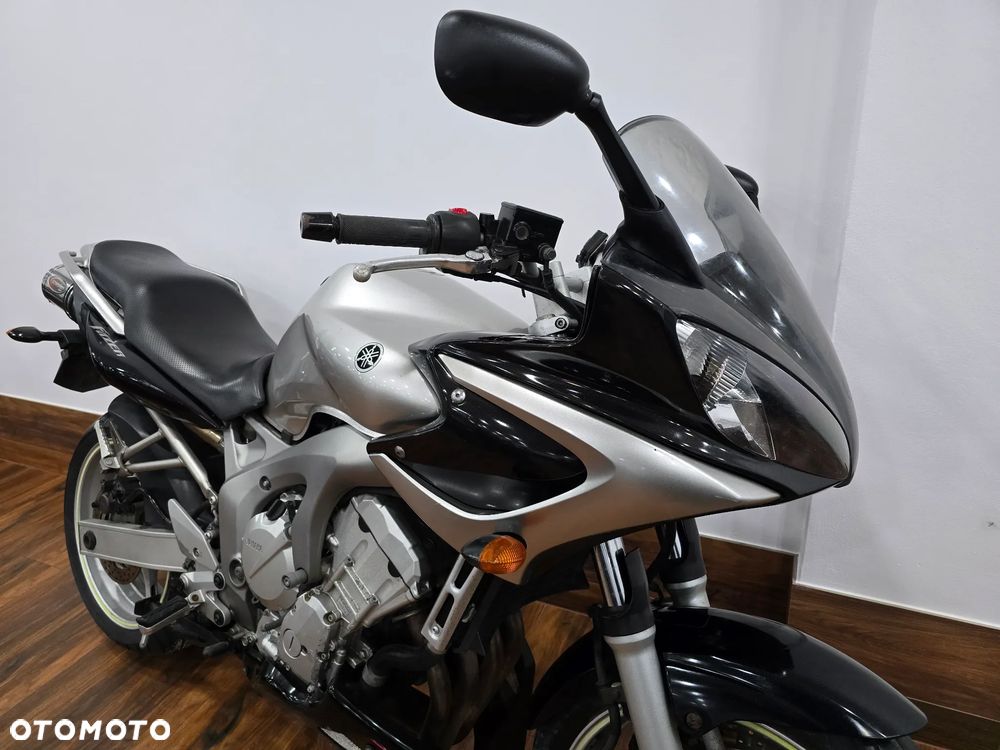 Yamaha FZ - 1