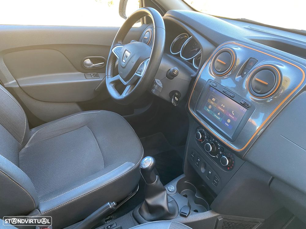 Dacia Sandero 0.9 TCe Stepway Bi-Fuel - 4