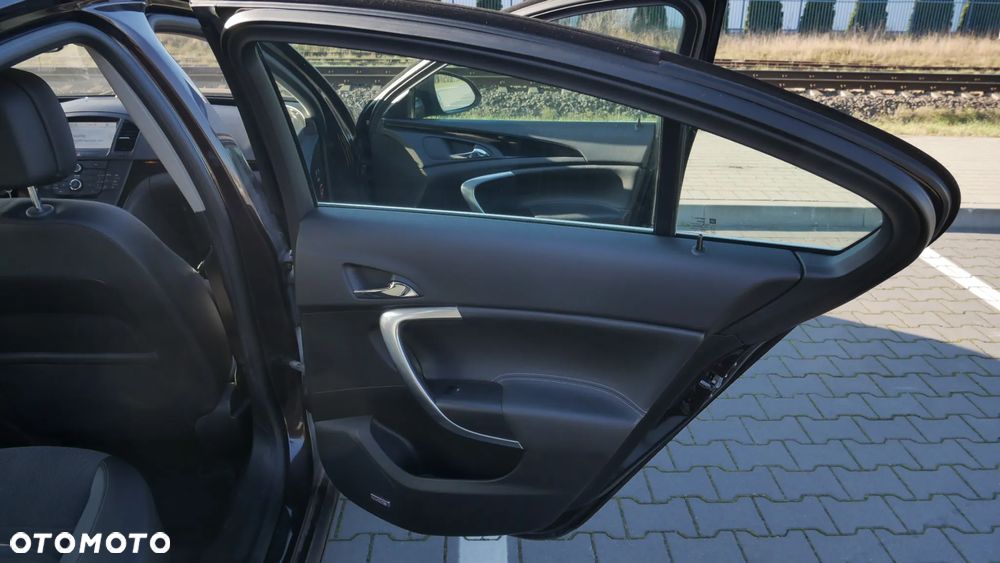 Opel Insignia 2.0 CDTI Cosmo - 21