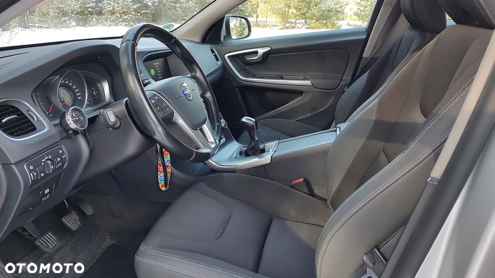 Volvo V60 D4 - 9