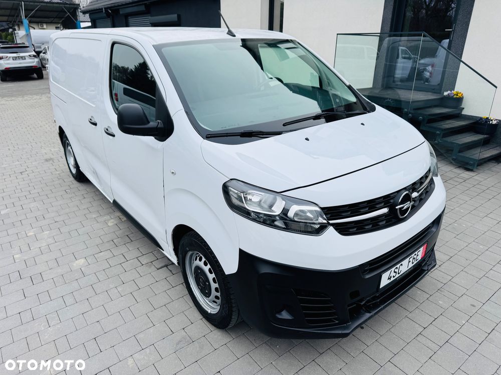 Opel Vivaro Proace Jumpy Scudo - 1