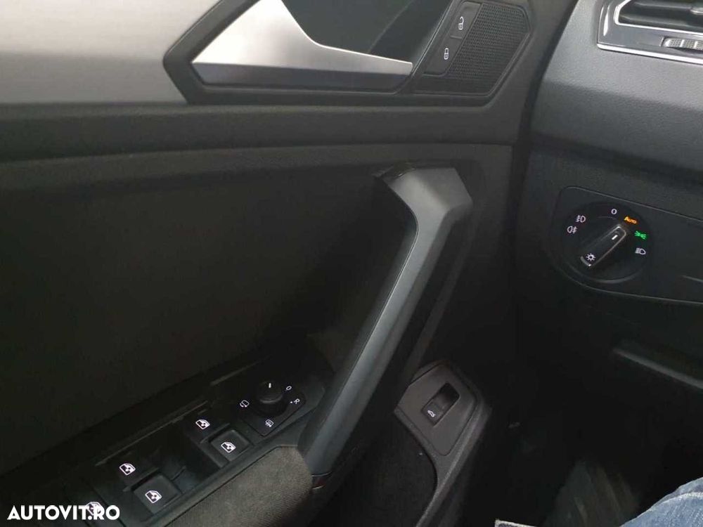 Volkswagen Tiguan 2.0 TDI 4Mot DSG Comfortline - 16