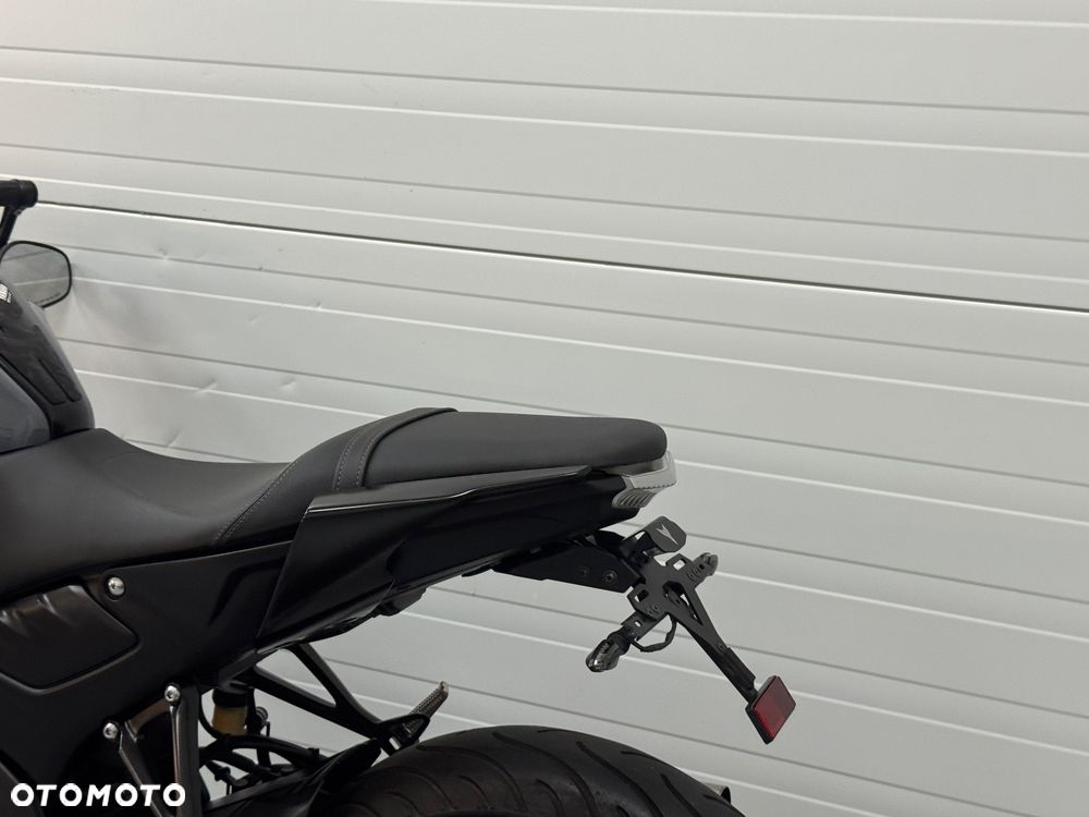 Yamaha MT - 19