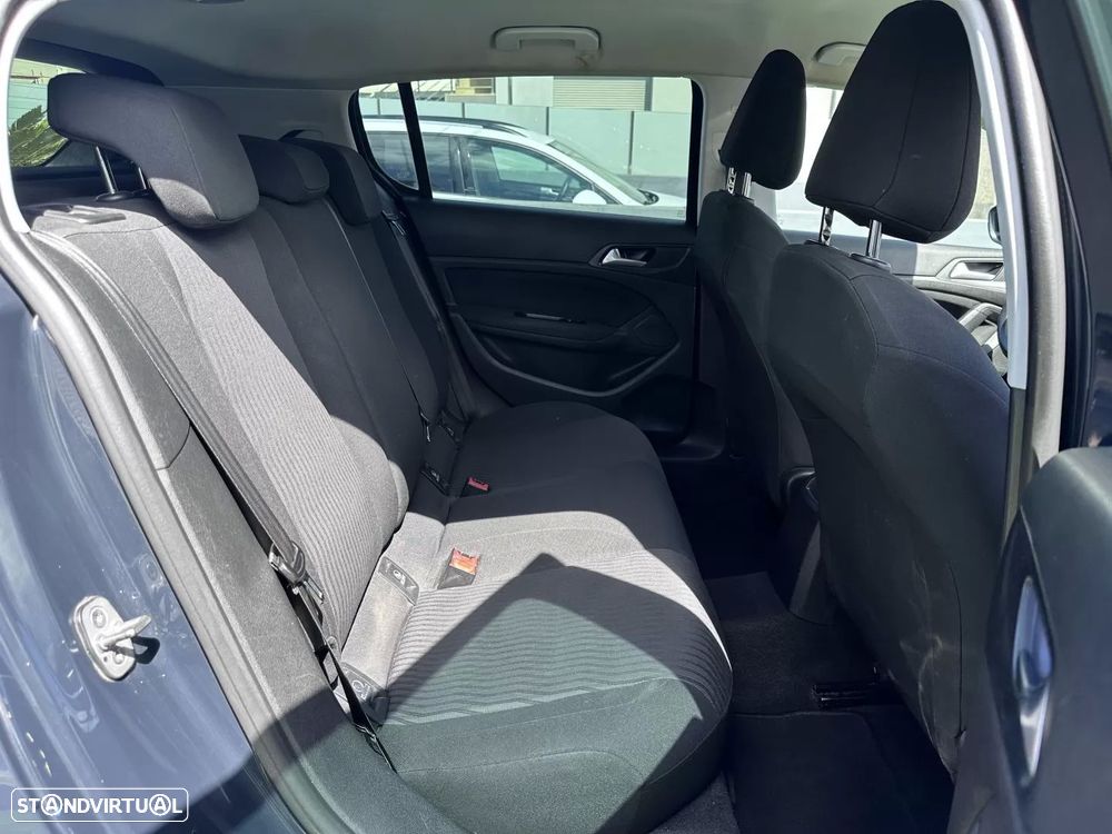 Peugeot 308 - 49