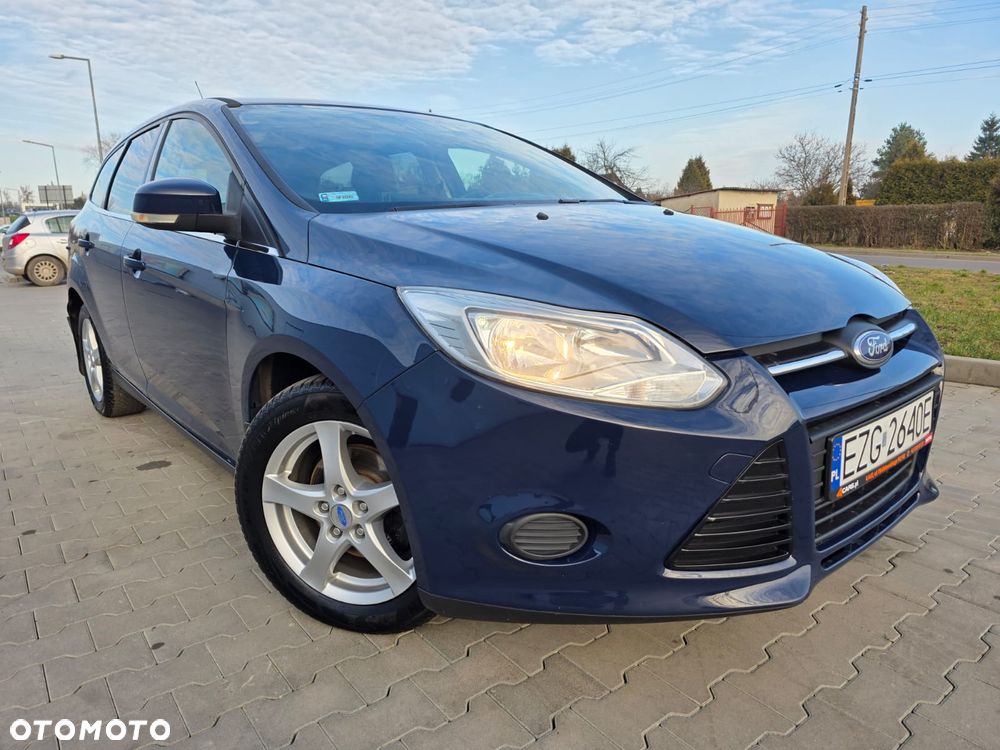 Ford Focus 1.6 TDCi DPF SYNC Edition - 3