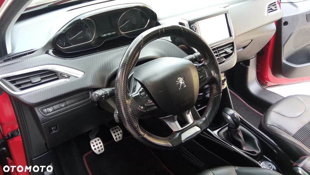 Peugeot 2008 PureTech 110 Stop&Start GT-Line Edition - 19