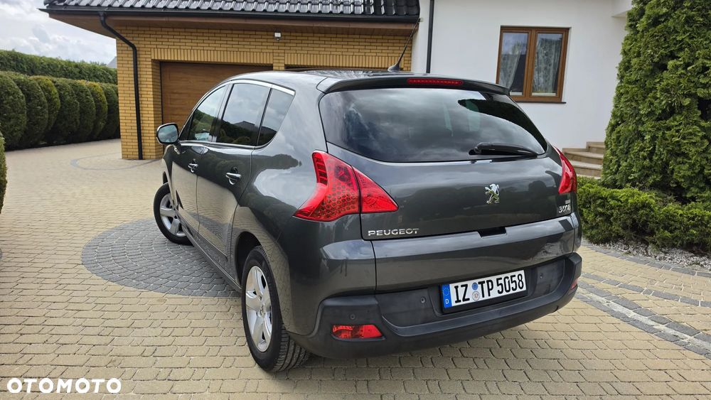 Peugeot 3008 e-HDi FAP 115 EGS6 Stop&Start Allure - 11