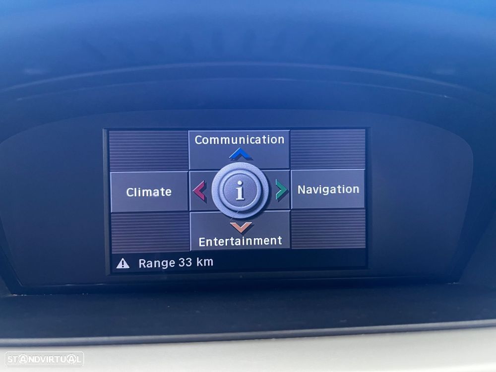 BMW 318 d Navigation - 27