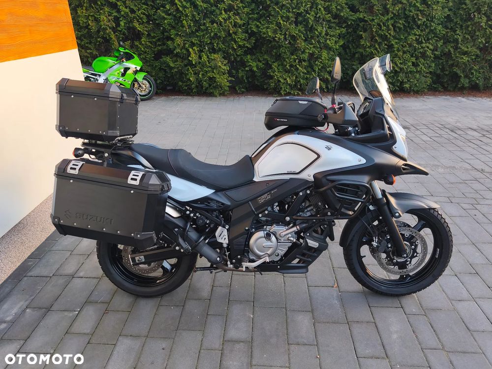 Suzuki V-STROM - 2