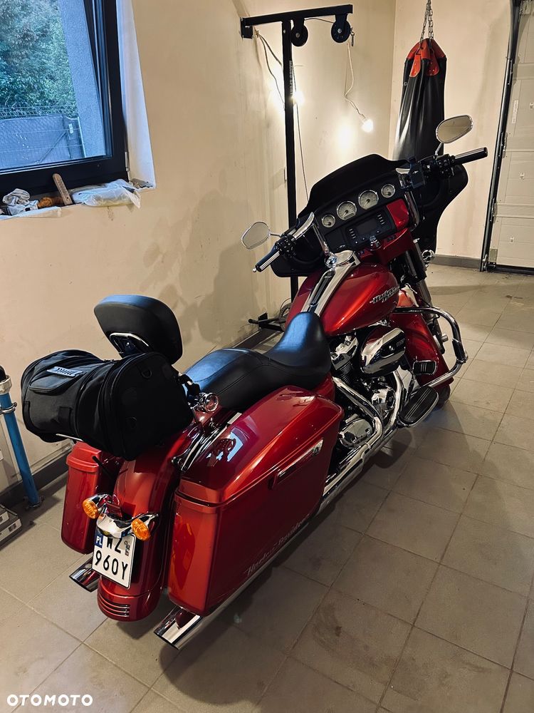 Harley-Davidson Touring Street Glide - 5