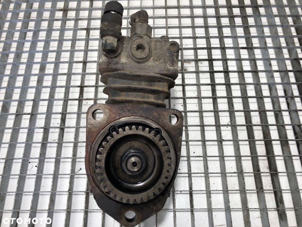 KOMPRESOR - 999.00 PLN - VOLVO FL6 1985 - 2000 FL 612 5003219 LK3813 - 3