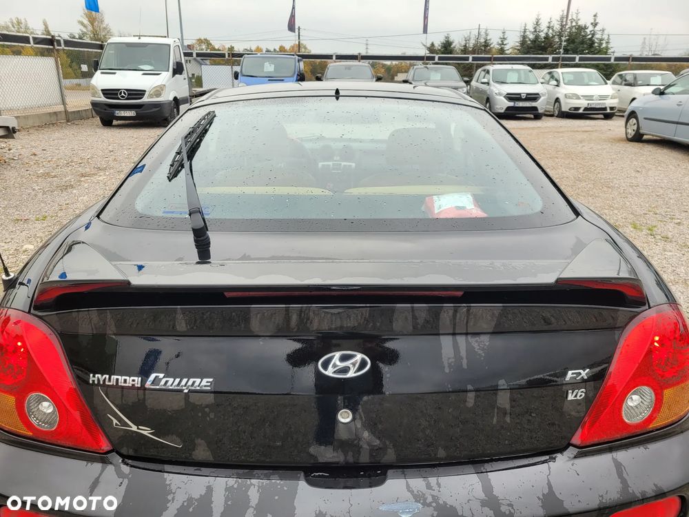 Hyundai Coupe 2002 photo 4
