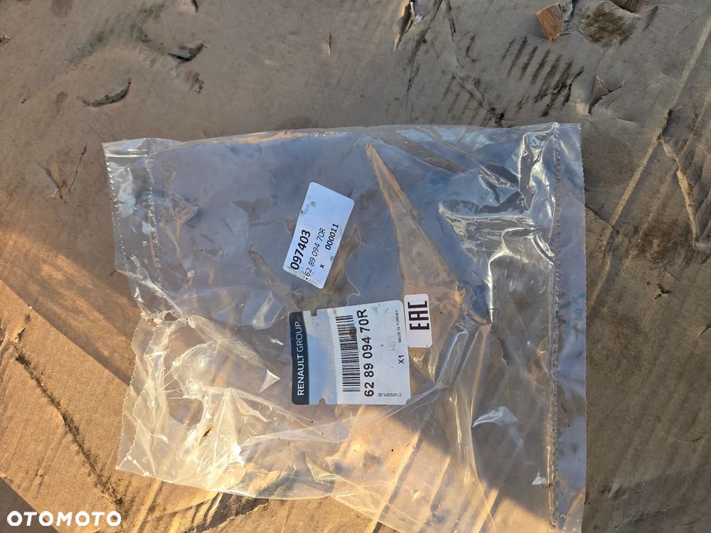 Znaczek emblemat Logo Renault Captur Clio IV Megane III Scenic III 628909470R - 8