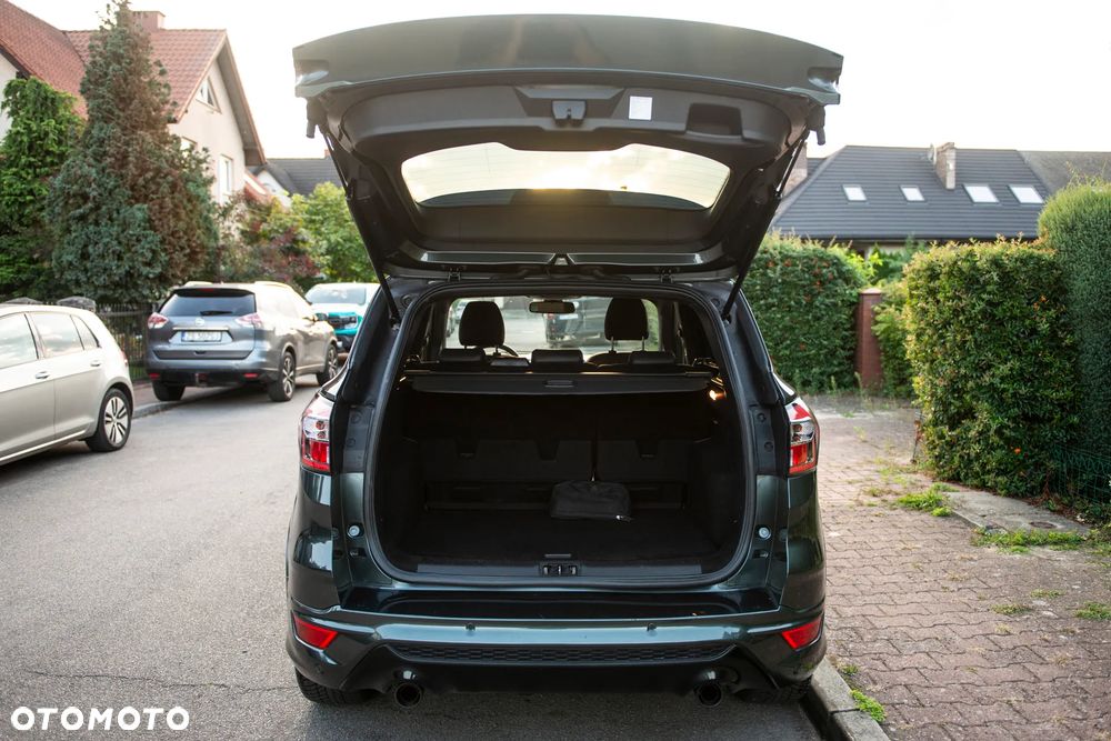 Ford Kuga 1.5 EcoBoost 2x4 ST-Line - 15