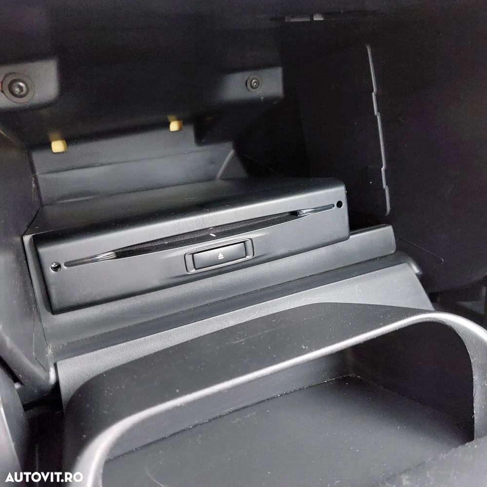 Peugeot 2008 PureTech 110 Stop&Start EAT6 Allure - 15