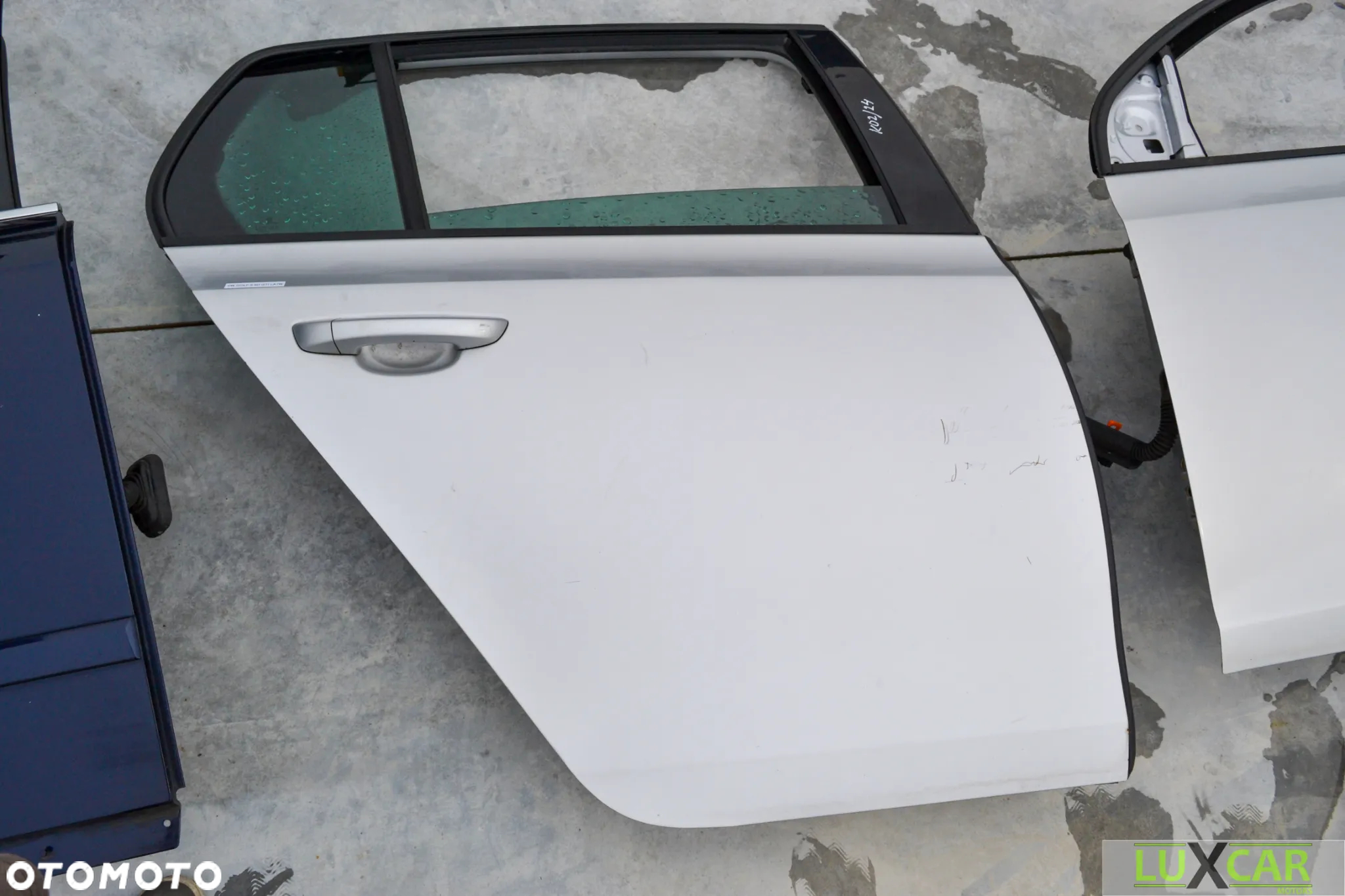 VW GOLF VI 6 GTI 5D DRZWI LEWE TYŁ TYLNE SREBRNE LA7W K02/24 - 2