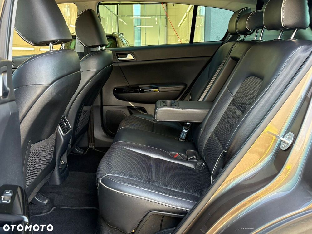 Kia Sportage 1.7 CRDI Business Line 2WD DCT - 12