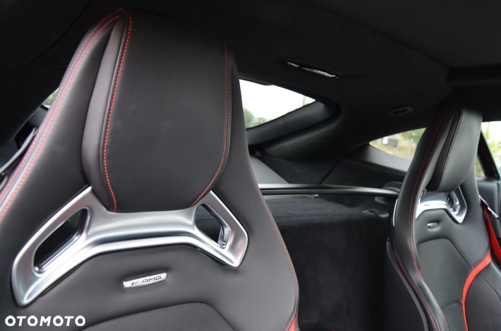 Mercedes-Benz AMG GT S - 17