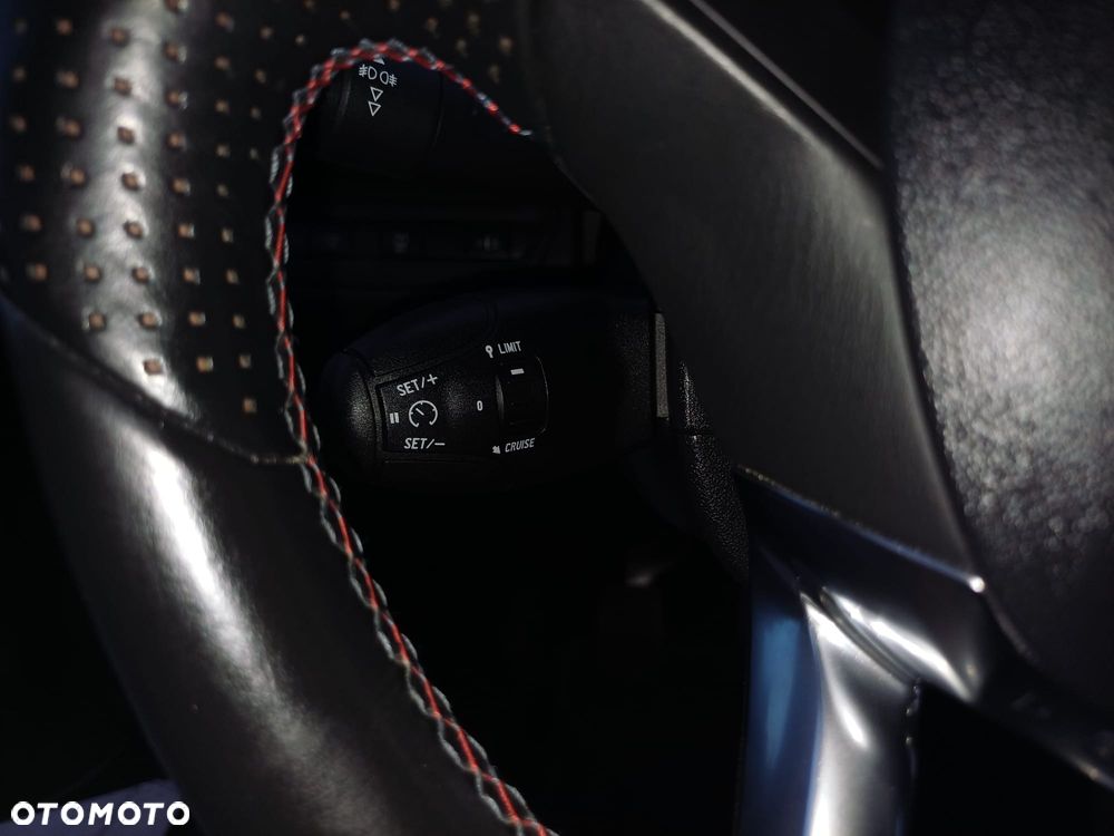 Peugeot 2008 e-HDi FAP 92 STOP & START Business-Line - 24