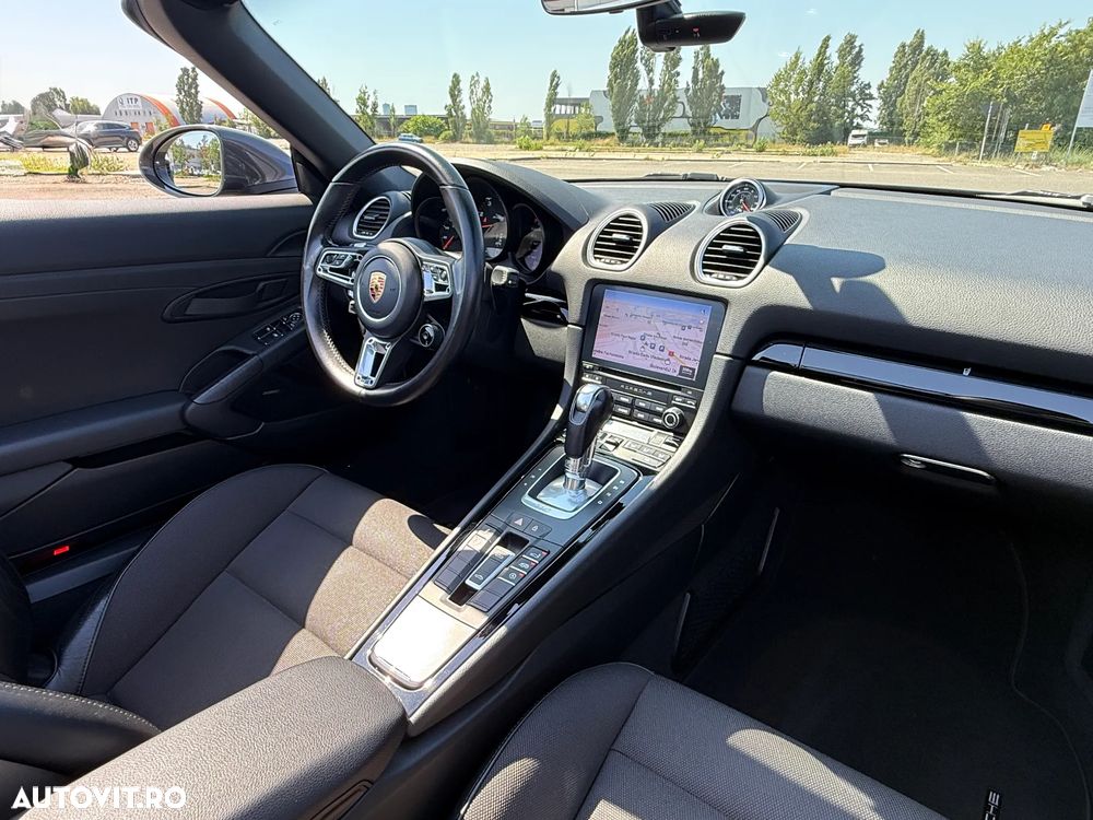 Porsche Boxster T PDK - 14