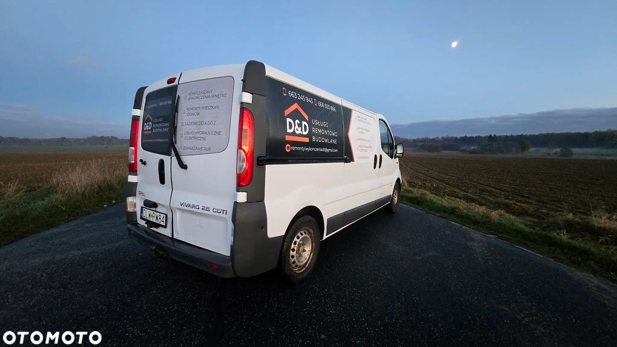 Opel Vivaro - 10