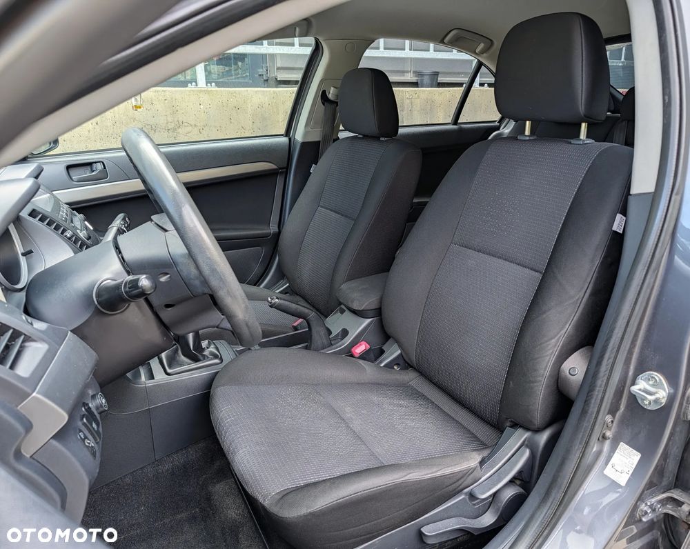 Mitsubishi Lancer 1.8 Instyle - 6