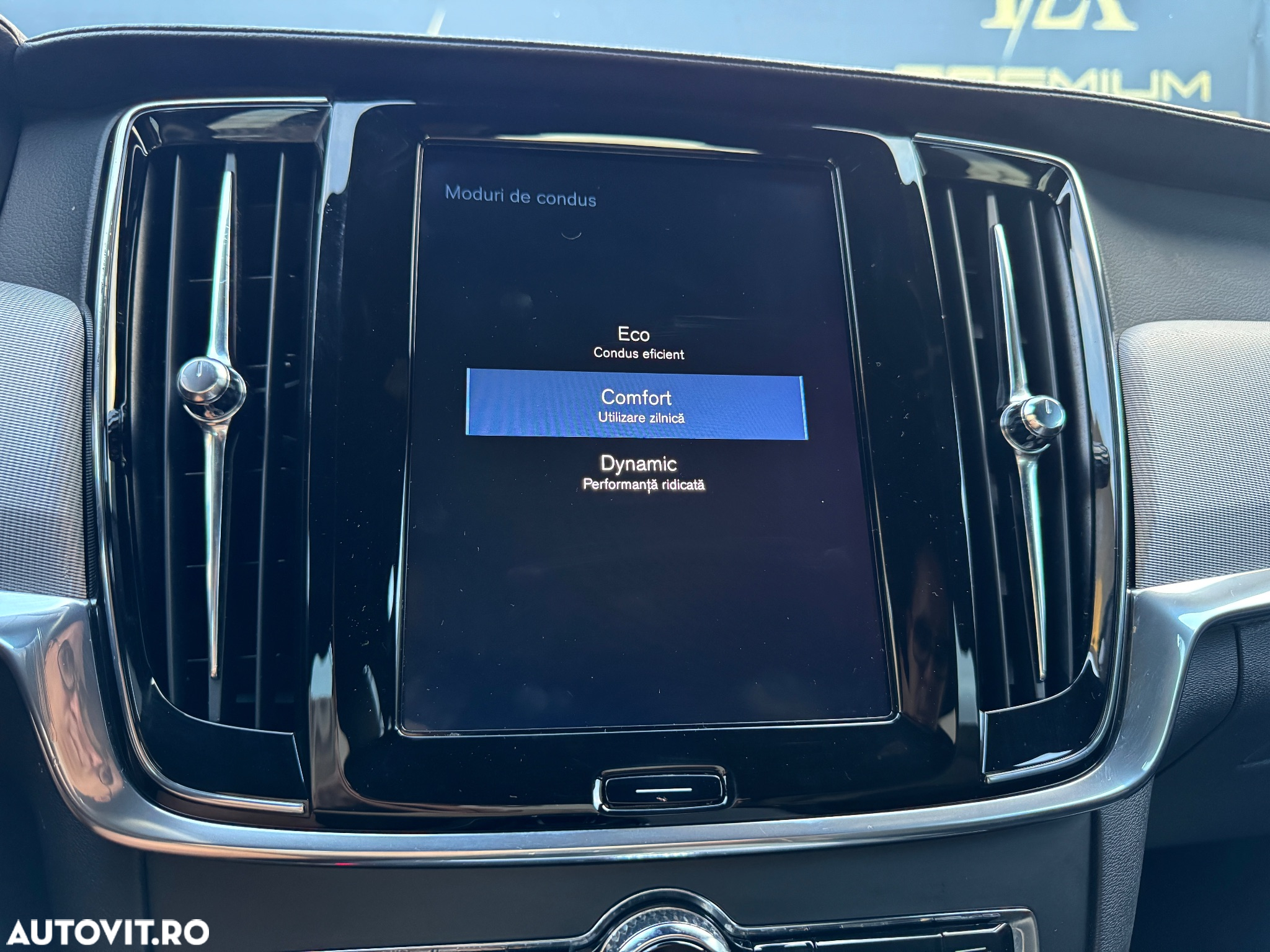 Volvo V90 D3 Geartronic R Design - 20