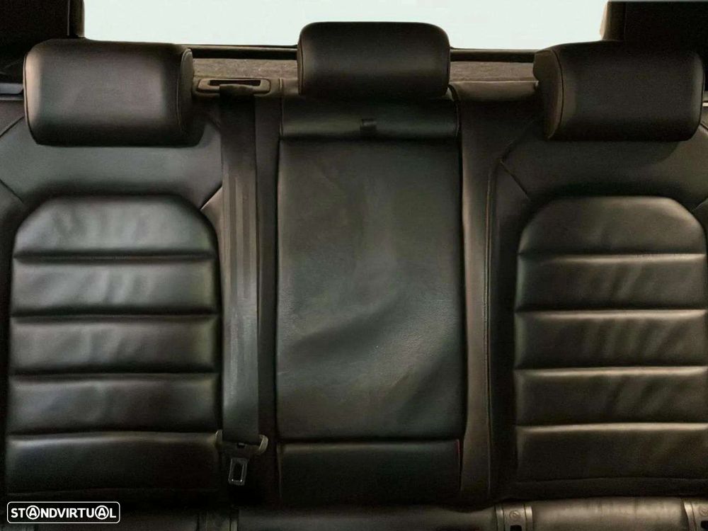 VW Golf 2.0 TSI GTI DSG Performance - 18